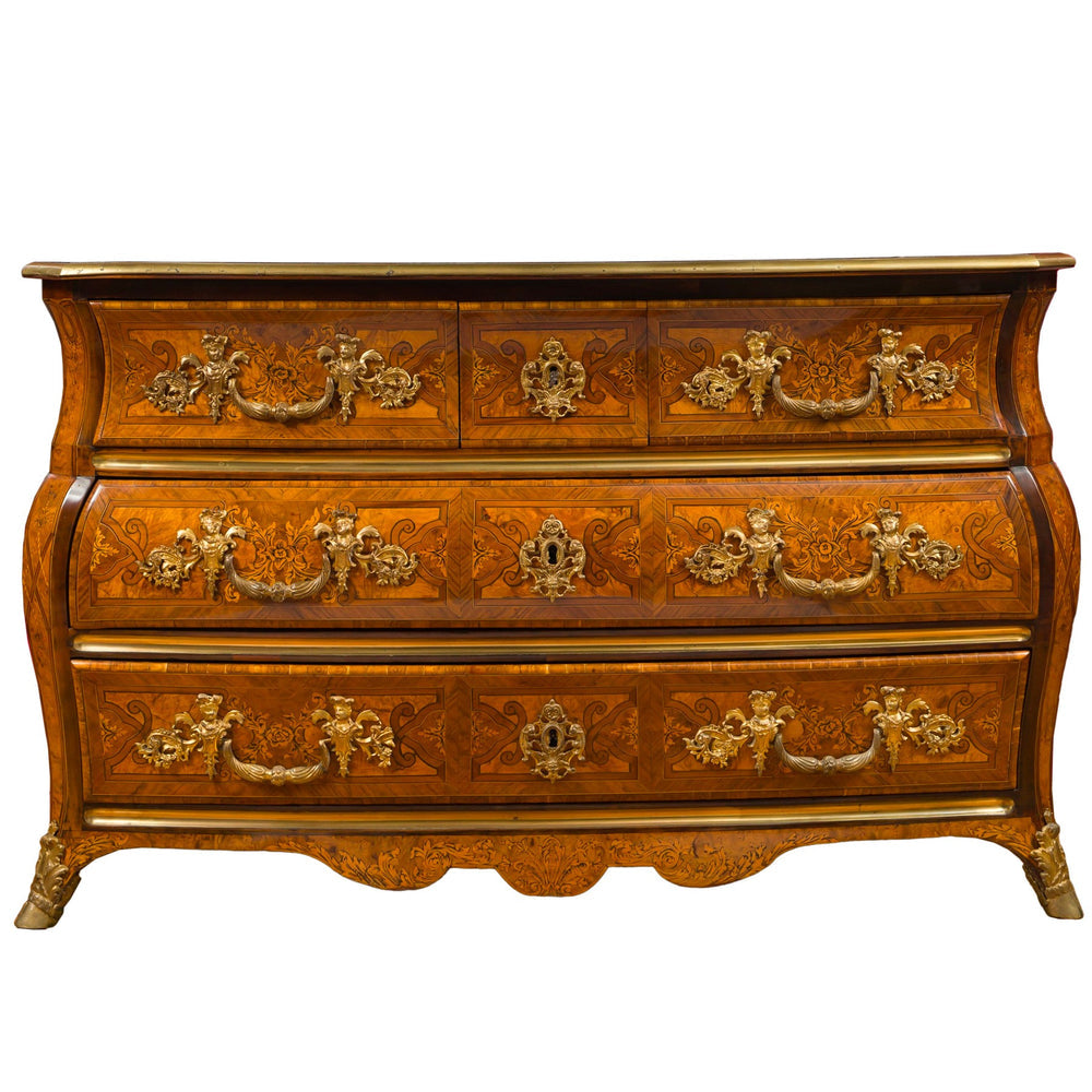 Dressers & Nightstands
